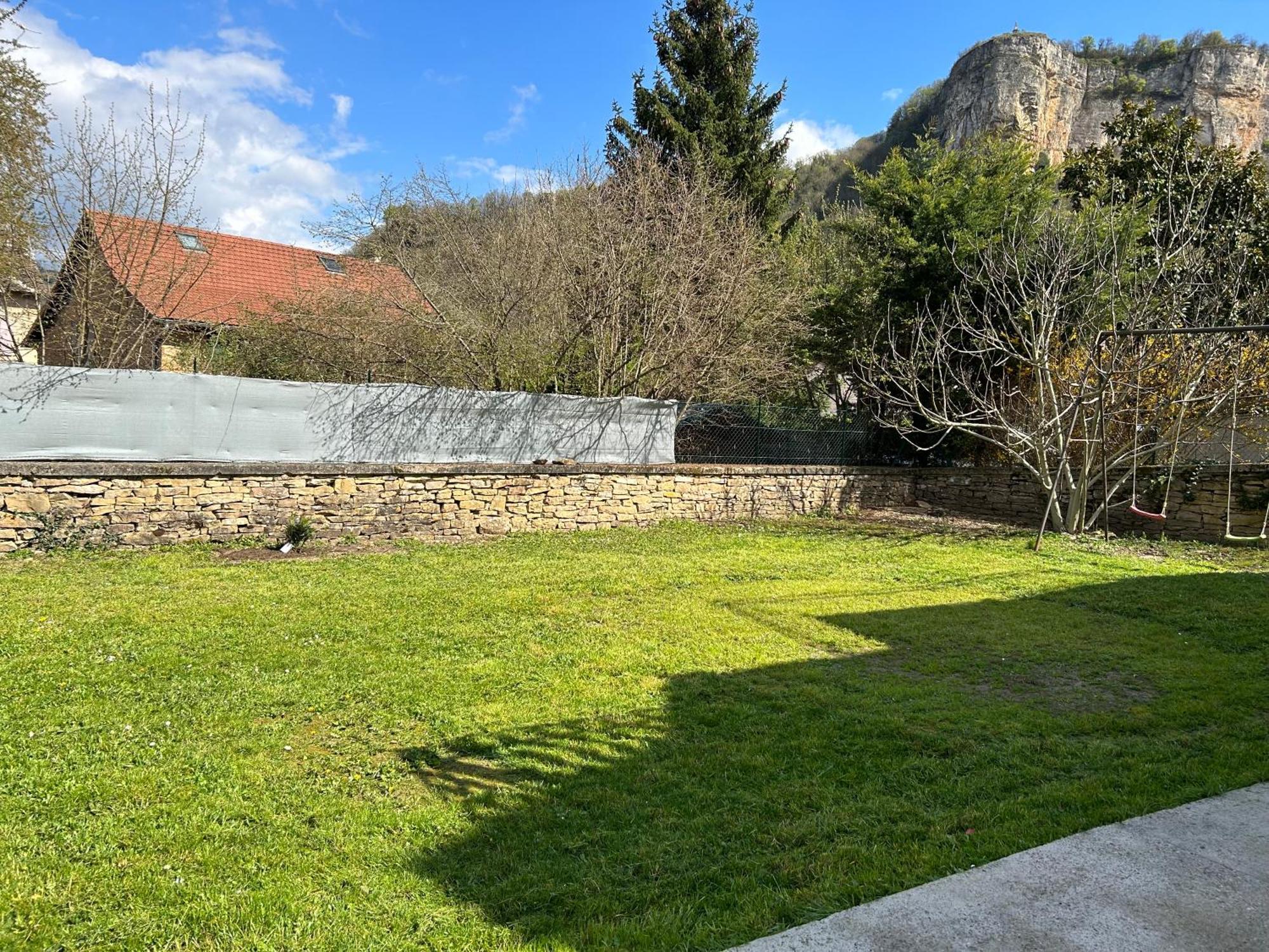 Les Glycines Villa Hieres-Sur-Amby Eksteriør billede